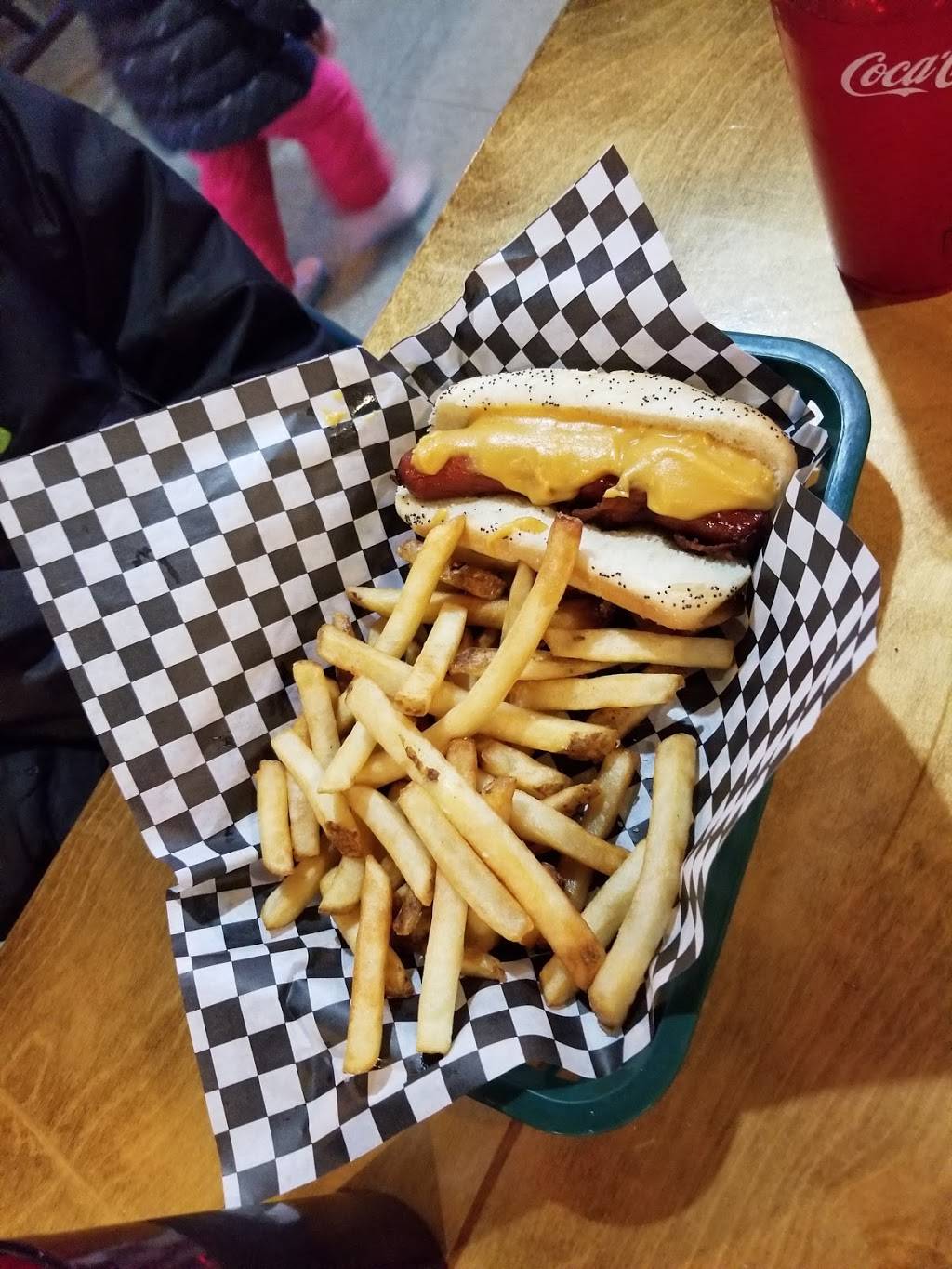 The Family Dog | meal takeaway | 6 Mill St, Orono, ME 04473, USA | 2078662808 OR +1 207-866-2808