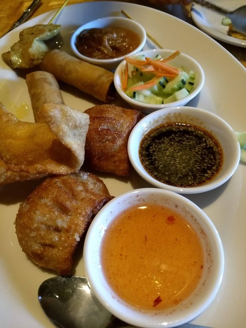 Thipi Thai - La Grange | restaurant | 2324, 25 Calendar Avenue, La Grange, IL 60525, USA | 7085881002 OR +1 708-588-1002