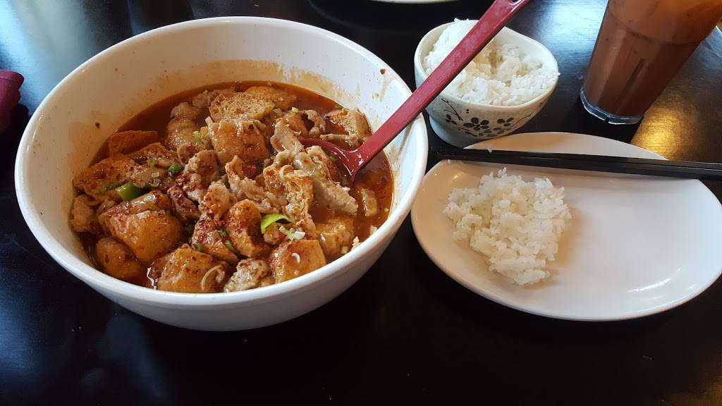 Chili King | restaurant | 502 State St, Madison, WI 53703, USA | 6084225666 OR +1 608-422-5666