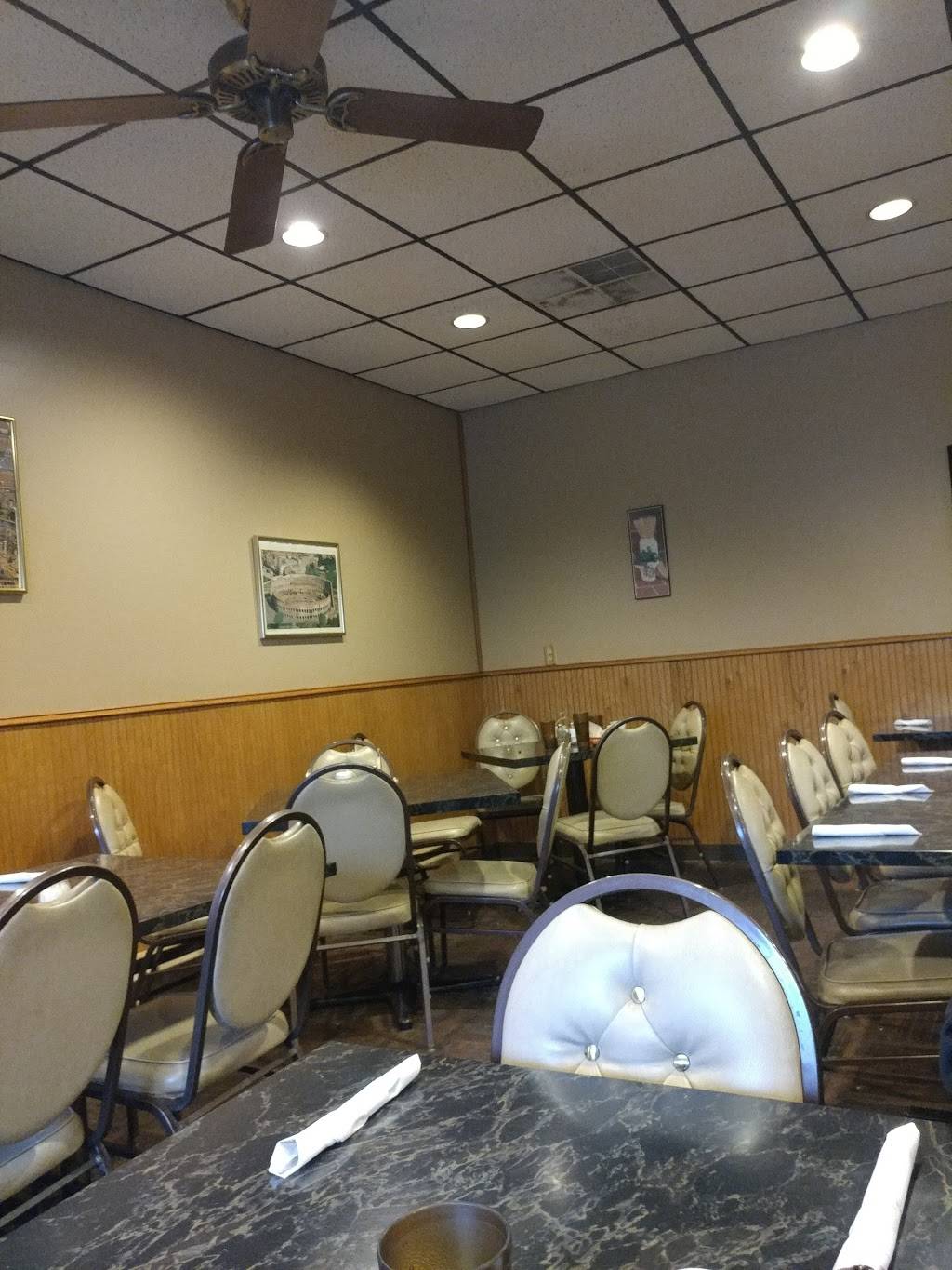 Giuseppis Pizza & Italian Restaurant | restaurant | 950 Halsted Rd, Rockford, IL 61103, USA | 8158773029 OR +1 815-877-3029