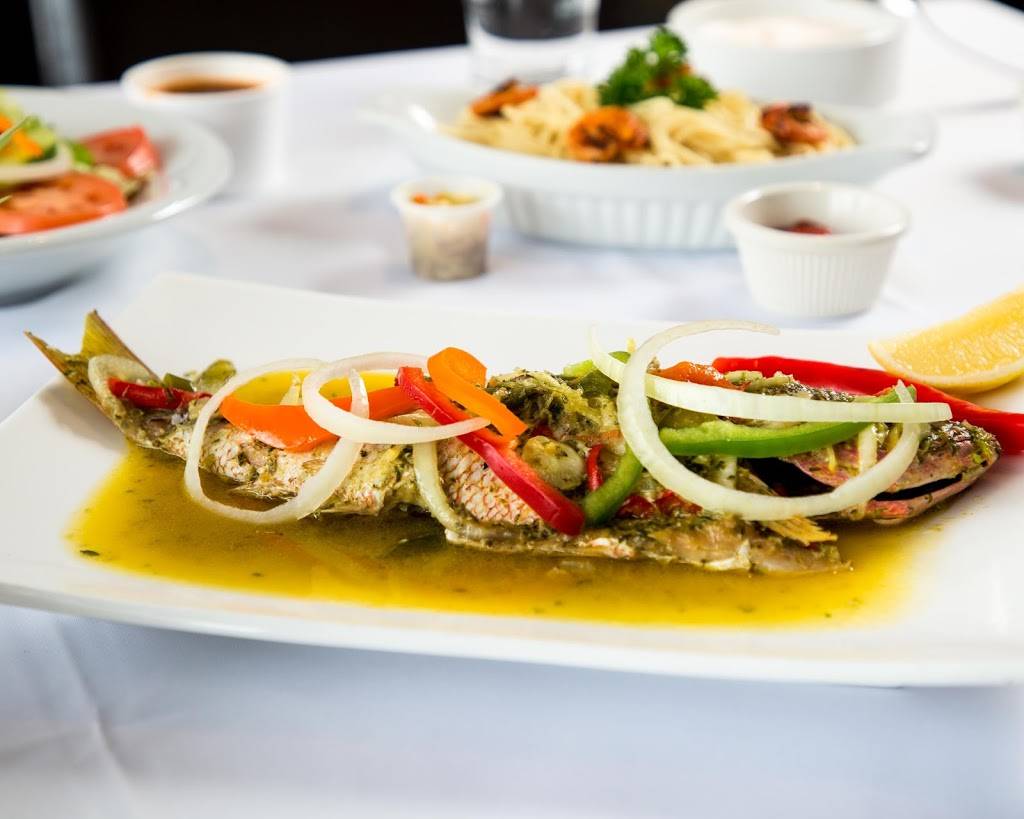 Les Champagne Restaurant Bar Inc | restaurant | 3415 Boulevard de la Concorde E, Laval, QC H7E 2C3, Canada | 4505058858 OR +1 450-505-8858