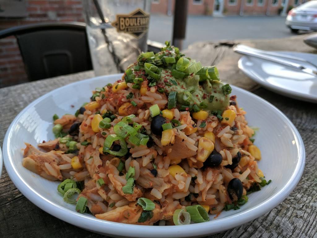 Local Kitchen & Craft Beer Bar | restaurant | 85 Mill Plain Rd, Fairfield, CT 06824, USA | 2039551920 OR +1 203-955-1920