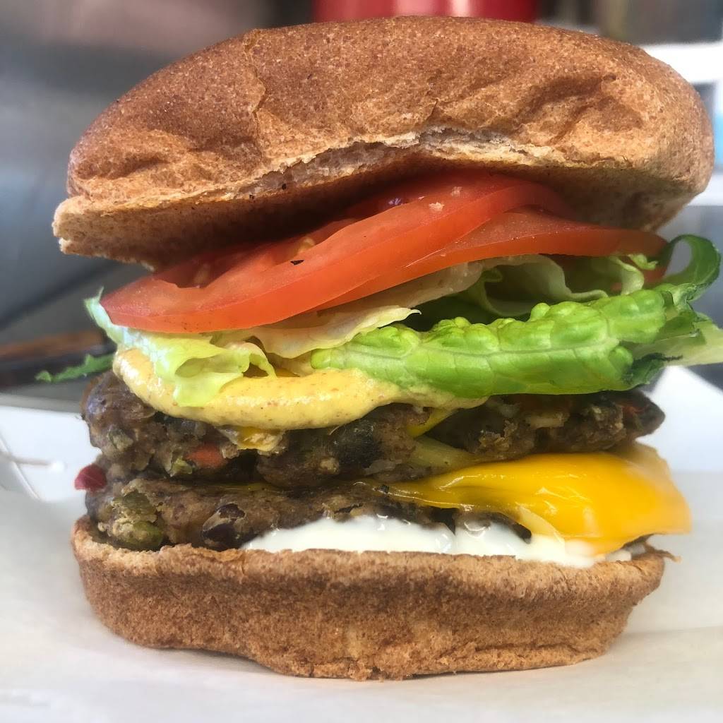 Nude Food (Truck) | restaurant | 1110 Ogletown Rd, Newark, DE 19711, USA | 3023640474 OR +1 302-364-0474