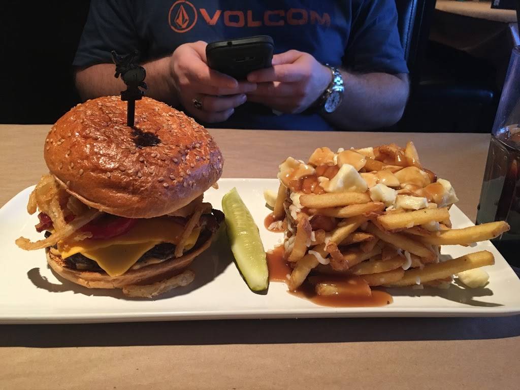 Jack Astors Bar & Grill | restaurant | 839 Golf Links Rd, Ancaster, ON L9K 1L5, Canada | 9053041721 OR +1 905-304-1721