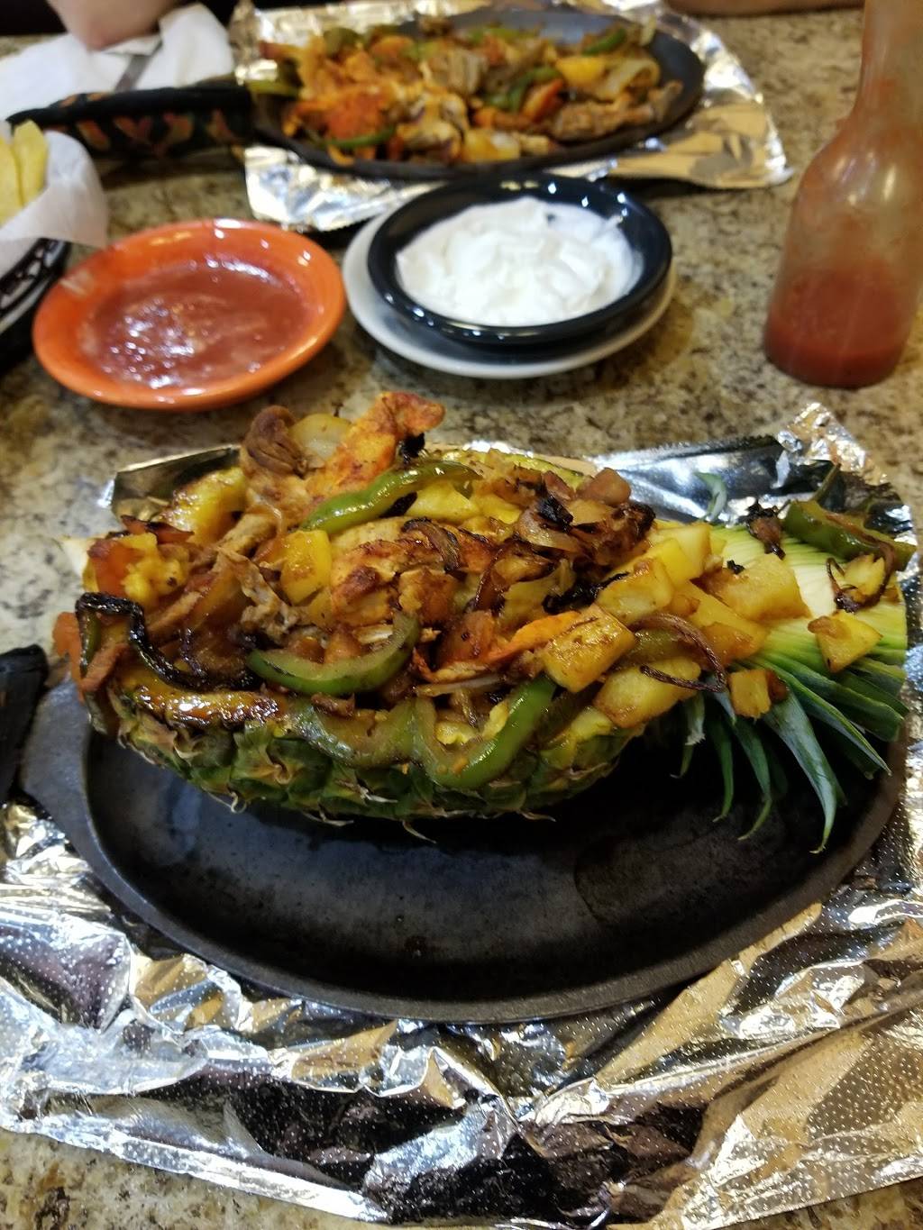 Compadres Mexican Restaurant | restaurant | 1106 E Main St, Pulaski, VA 24301, USA | 5409945557 OR +1 540-994-5557