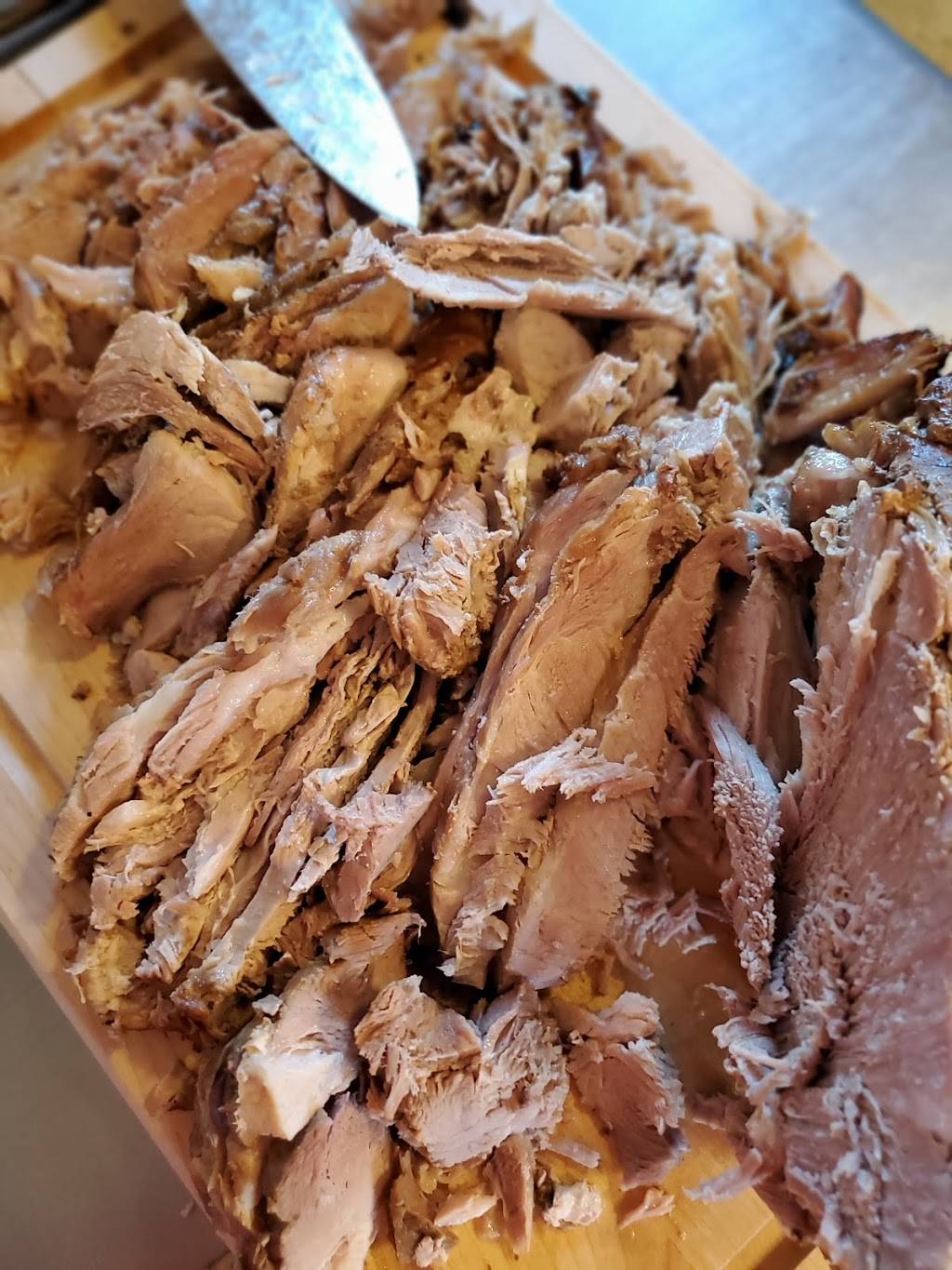 Knolls Crossing | restaurant | 7250 FM306, New Braunfels, TX 78132, USA | 8302173775 OR +1 830-217-3775