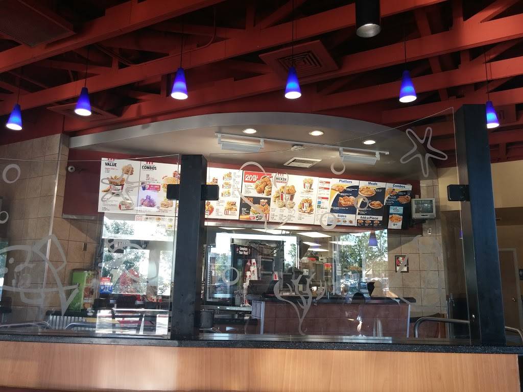 KFC | restaurant | 43559 10th St W, Lancaster, CA 93534, USA | 6619488175 OR +1 661-948-8175