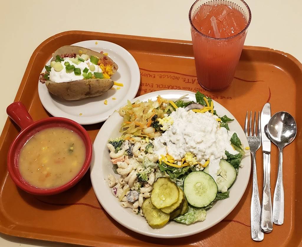 Sweet Tomatoes | restaurant | 10046 N 26th Dr, Phoenix, AZ 85021, USA | 6027499016 OR +1 602-749-9016