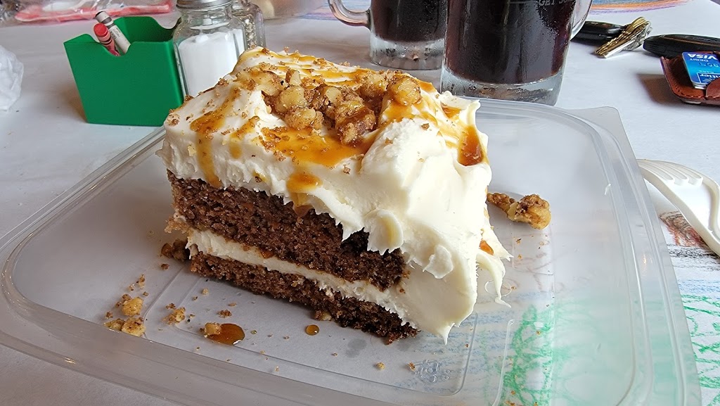 The Inn Gastropub & Smokehouse | restaurant | 8112 M-123, Paradise, MI 49768, USA | 9064923529 OR +1 906-492-3529