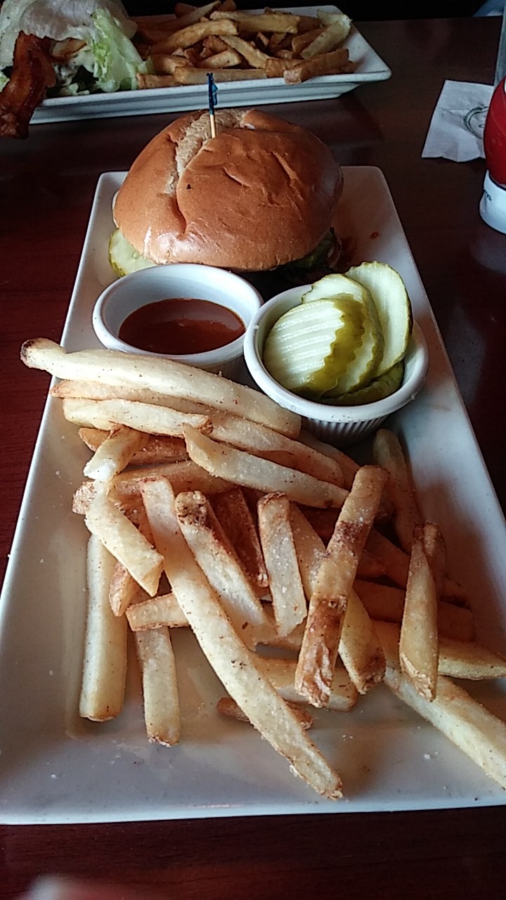 OCharley’s Restaurant & Bar | restaurant | 725 Schillinger Rd S, Mobile, AL 36695, USA | 2516339710 OR +1 251-633-9710