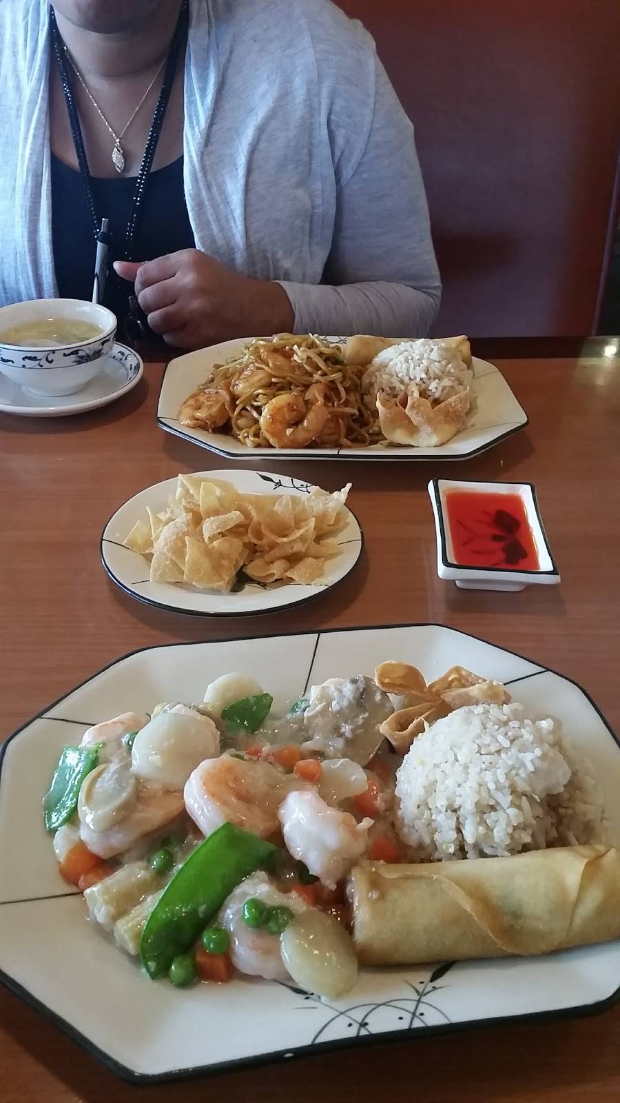 Chens Chinese Bistro | restaurant | 3281 N Hunt Hwy, Florence, AZ 85132, USA | 5207236333 OR +1 520-723-6333