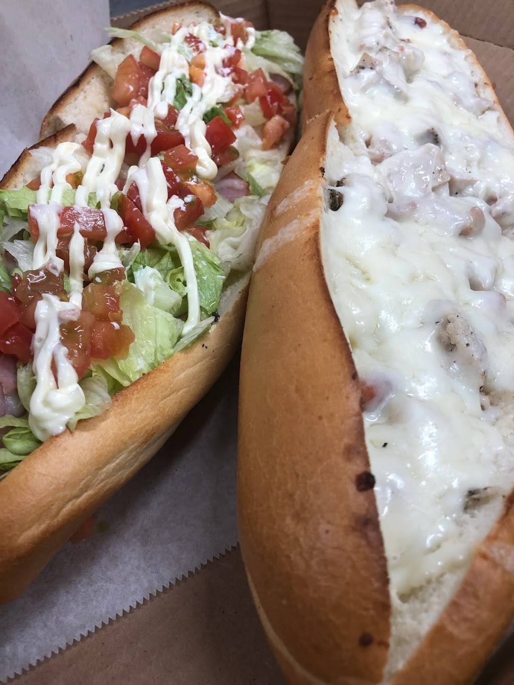 The Italian | restaurant | 300 S Leebrick St, Burlington, IA 52601, USA | 3197524500 OR +1 319-752-4500