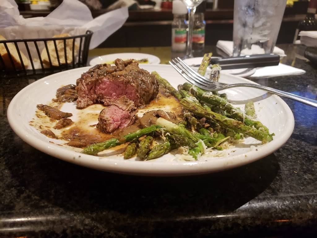 Carrabbas Italian Grill | restaurant | 25054 Sperry Dr, Westlake, OH 44145, USA | 4402500880 OR +1 440-250-0880