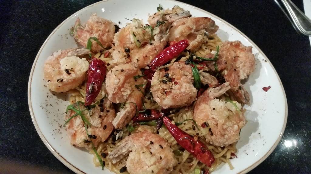 P.F. Changs | restaurant | 4250 Fairfax Corner Ave, Fairfax, VA 22030, USA | 7032662414 OR +1 703-266-2414