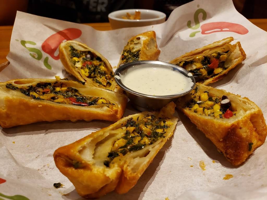 Chilis Grill & Bar | meal takeaway | 12897 Gulf Fwy, Houston, TX 77034, USA | 2814815275 OR +1 281-481-5275