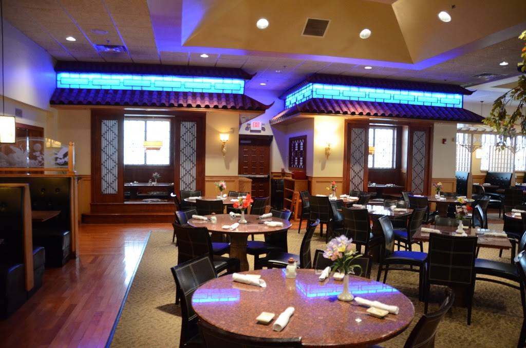 Asiana Fine Dining Restaurant | restaurant | 1198 George Towne Dr, Pewaukee, WI 53072, USA | 2626953888 OR +1 262-695-3888