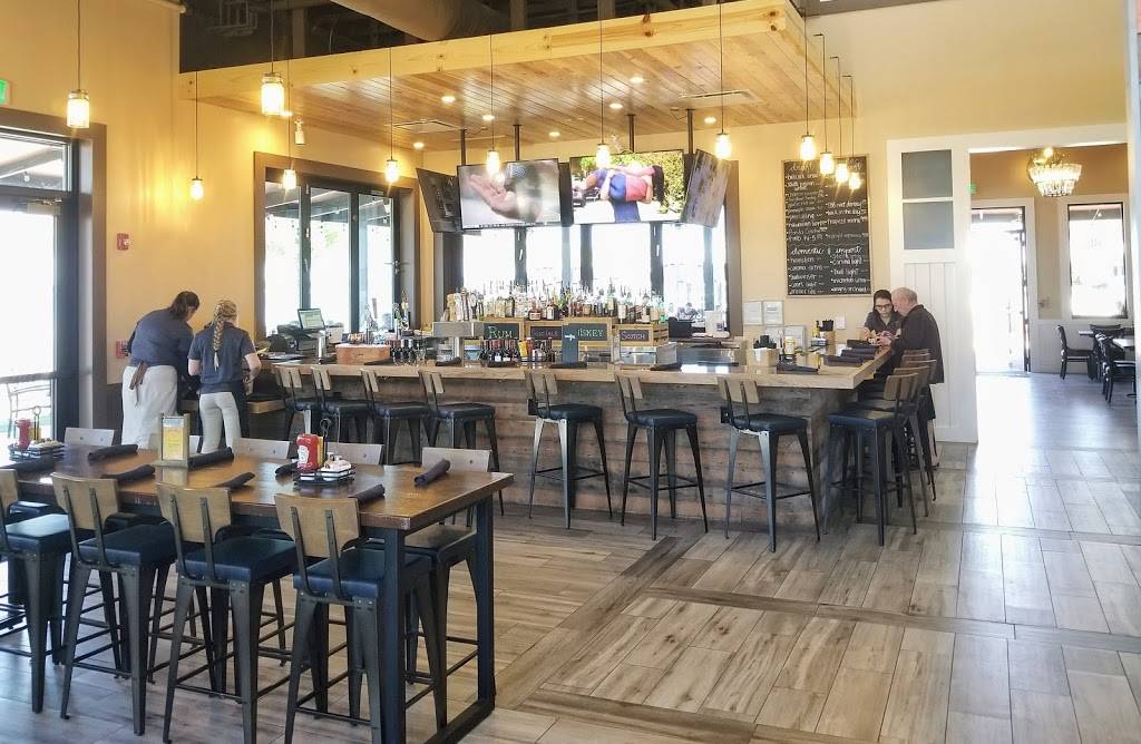 Table & Tap | restaurant | 42860 Crescent Loop, Punta Gorda, FL 33982, USA | 9412356906 OR +1 941-235-6906