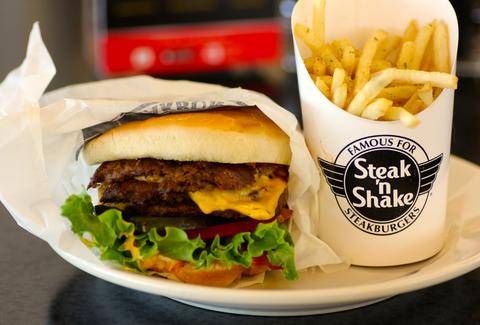 Steak n Shake | restaurant | 980 E Lewis and Clark Pkwy, Clarksville, IN 47129, USA | 8122851154 OR +1 812-285-1154