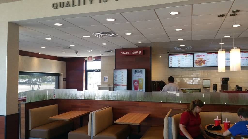 Wendys | restaurant | 69340 LA-21, Covington, LA 70433, USA | 9852735034 OR +1 985-273-5034