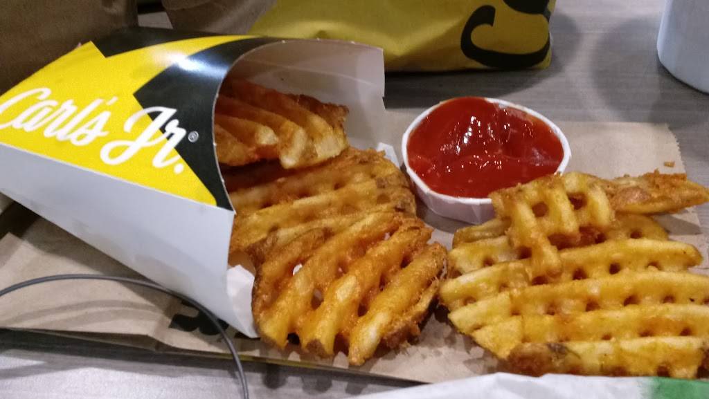 Carls Jr. | restaurant | 2420 Mitchell Rd, Ceres, CA 95307, USA | 2095372277 OR +1 209-537-2277