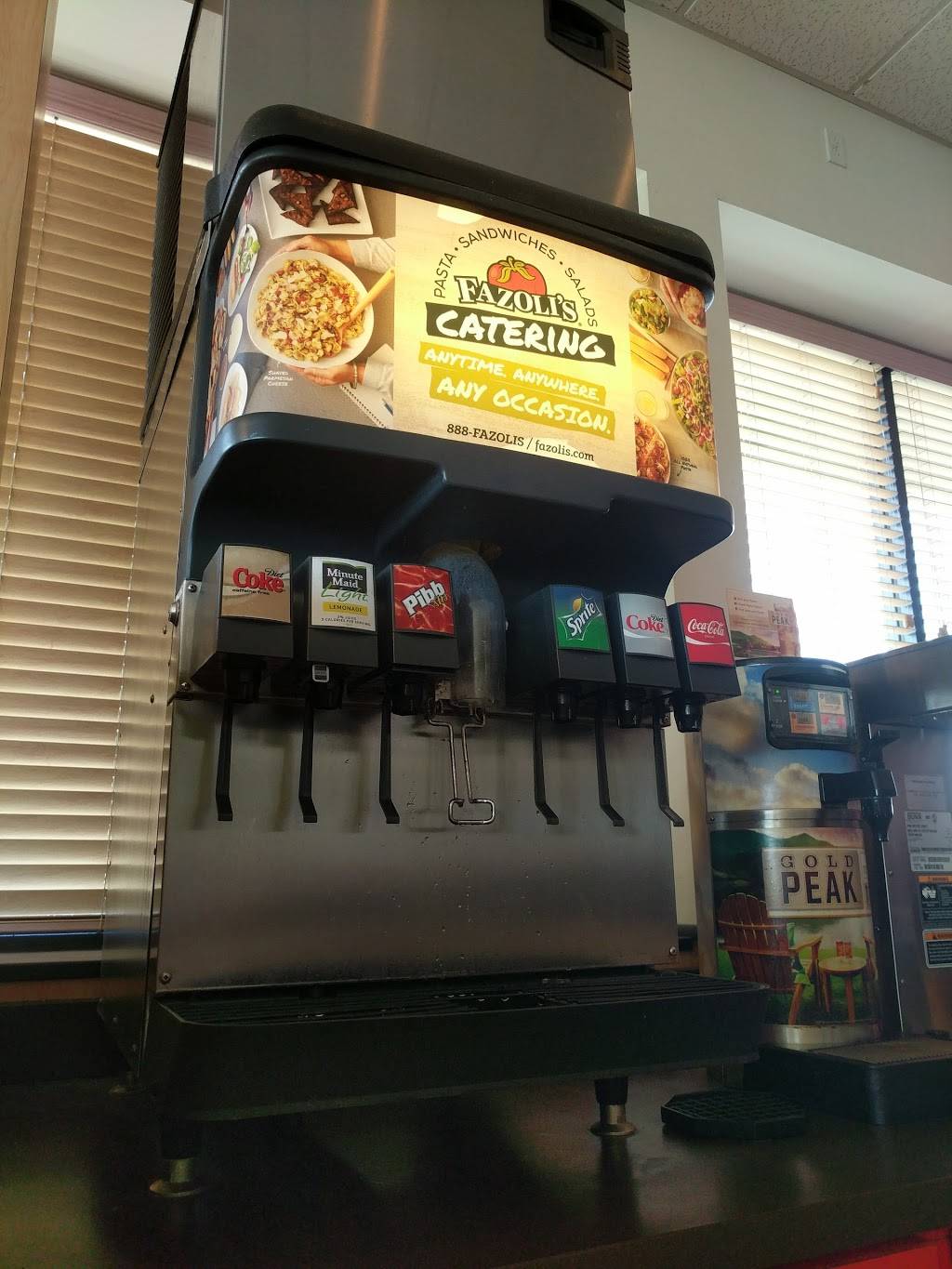 Fazolis | restaurant | 6663 Edwardsville Crossing Dr, Edwardsville, IL 62025, USA | 6186550134 OR +1 618-655-0134