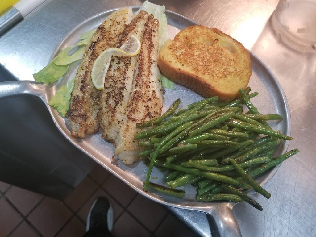 Iron Skillet Restaurant | restaurant | 3001 Grant St, Gary, IN 46408, USA | 2198841133 OR +1 219-884-1133