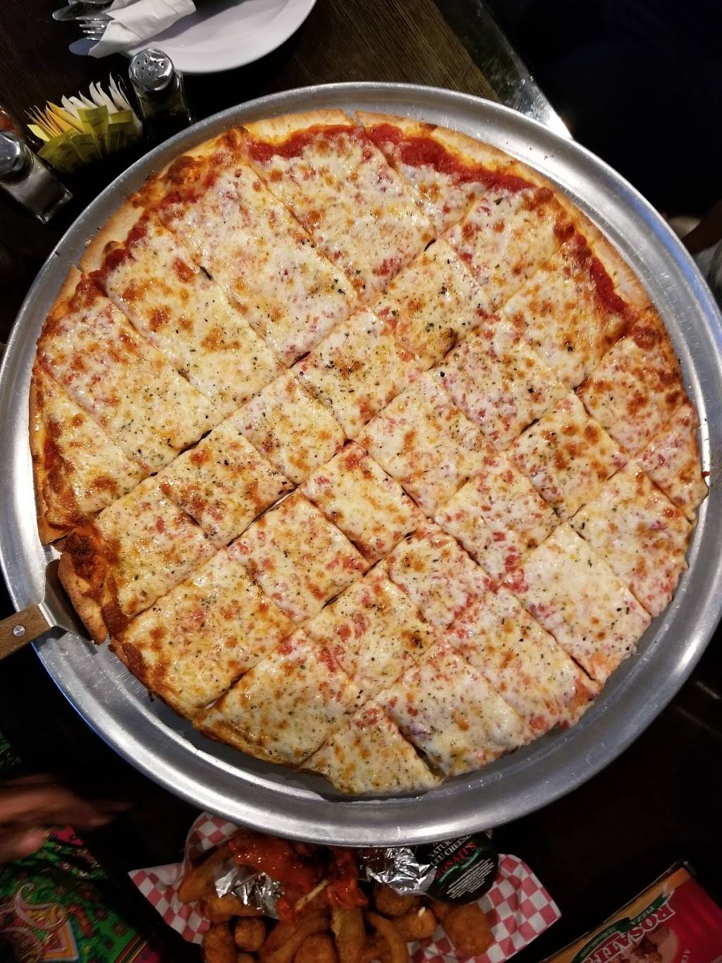 Rosatis Pizza | restaurant | 4041 E Thomas Rd, Phoenix, AZ 85018, USA | 6023810009 OR +1 602-381-0009