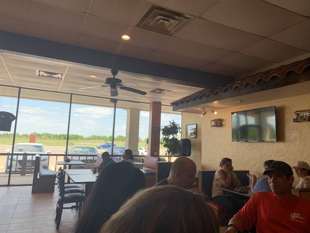 El Meson Latin Restaurant & Bar | restaurant | 4915 Farm to Market 2920 #100, Spring, TX 77388, USA | 8324580020 OR +1 832-458-0020