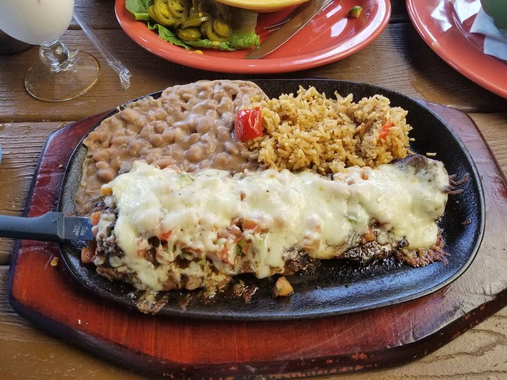 Lupe Tortilla | restaurant | 19437 I-45, Shenandoah, TX 77385, USA | 2812985274 OR +1 281-298-5274