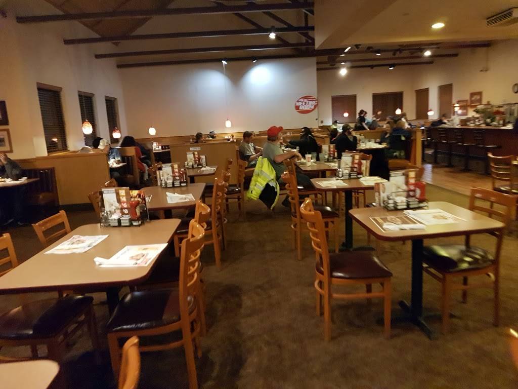 Dennys | restaurant | 4380 S Nashville Rd, Franklin, KY 42134, USA | 2705860837 OR +1 270-586-0837