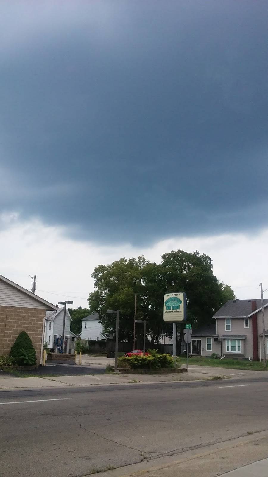 Dairy Queen Store | restaurant | 326 S Main St, Miamisburg, OH 45342, USA | 9378661611 OR +1 937-866-1611