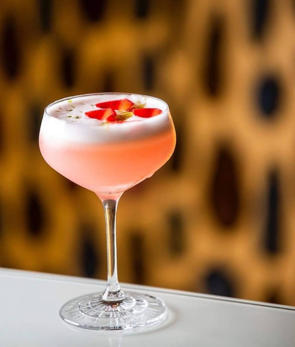 Elite Williamsburg Restaurant & Lounge | night club | 128 Metropolitan Ave, Brooklyn, NY 11211, USA | 7185990200 OR +1 718-599-0200