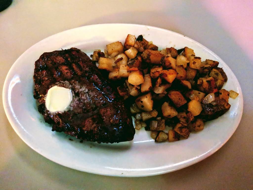 Oakcrest Tavern | restaurant | 5371 Old Middleton Rd, Madison, WI 53705, USA | 6082331243 OR +1 608-233-1243