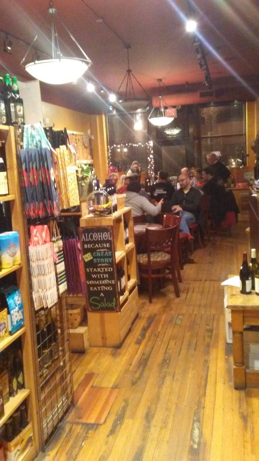 Martys Hops & Vines | restaurant | 6110 Hamilton Ave, Cincinnati, OH 45224, USA | 5136814222 OR +1 513-681-4222