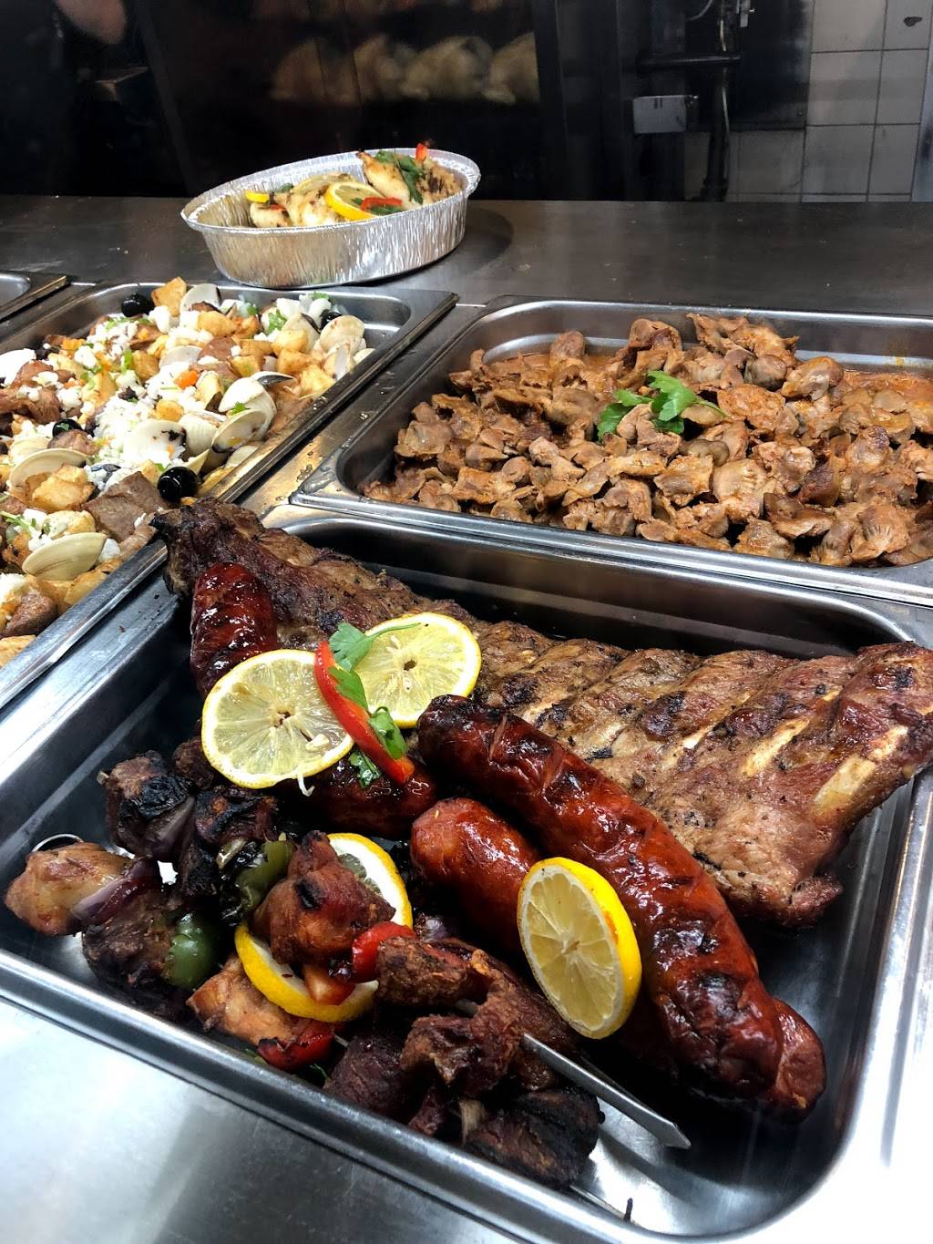 St Matthews BBQ Chicken | restaurant | 527 Rogers Rd, York, ON M6M 1B4, Canada | 4166584126 OR +1 416-658-4126