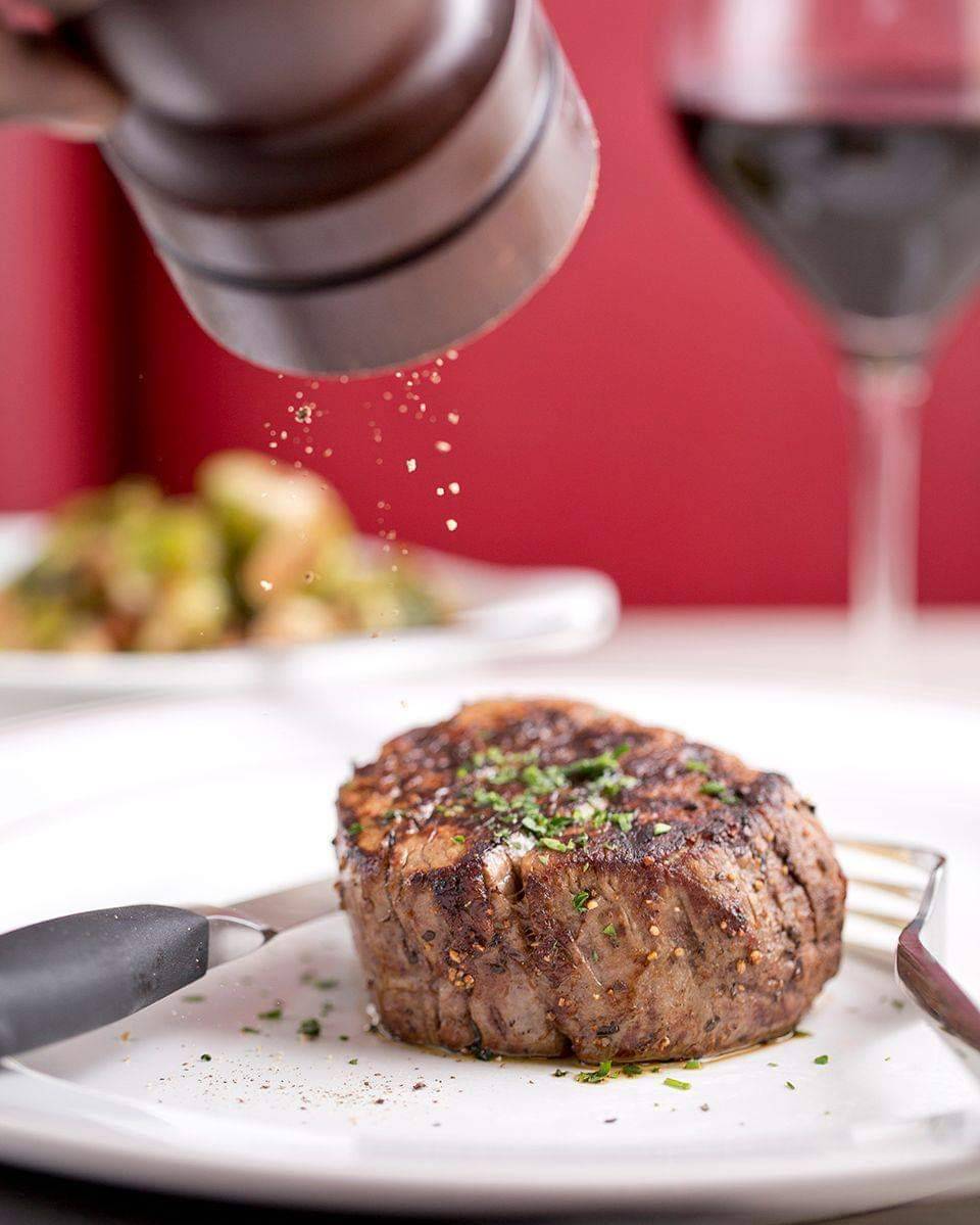 Char Restaurant | restaurant | 431 S Highland St #120, Memphis, TN 38111, USA | 9012493533 OR +1 901-249-3533