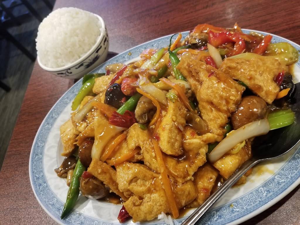 Lees Asian Restaurant | restaurant | 4510 California Ave SW, Seattle, WA 98116, USA | 2069328209 OR +1 206-932-8209