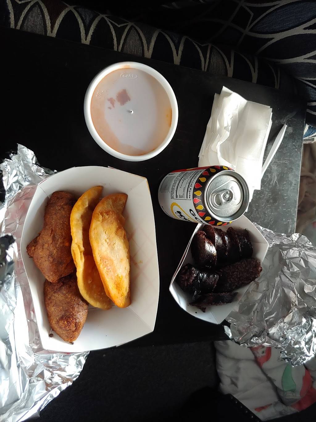 Porkys Point Restaurant | meal takeaway | 3824 N 5th St, Philadelphia, PA 19140, USA | 2152216243 OR +1 215-221-6243