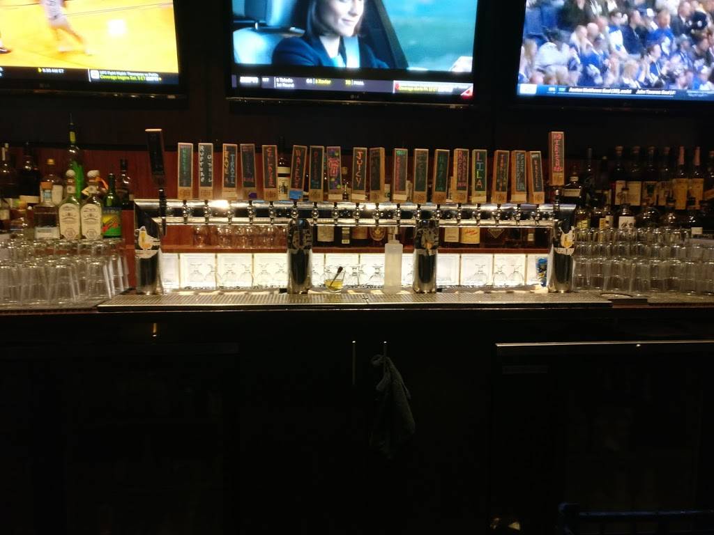 Highland Tap and Burger | restaurant | 2219 W 32nd Ave, Denver, CO 80211, USA | 7202874493 OR +1 720-287-4493