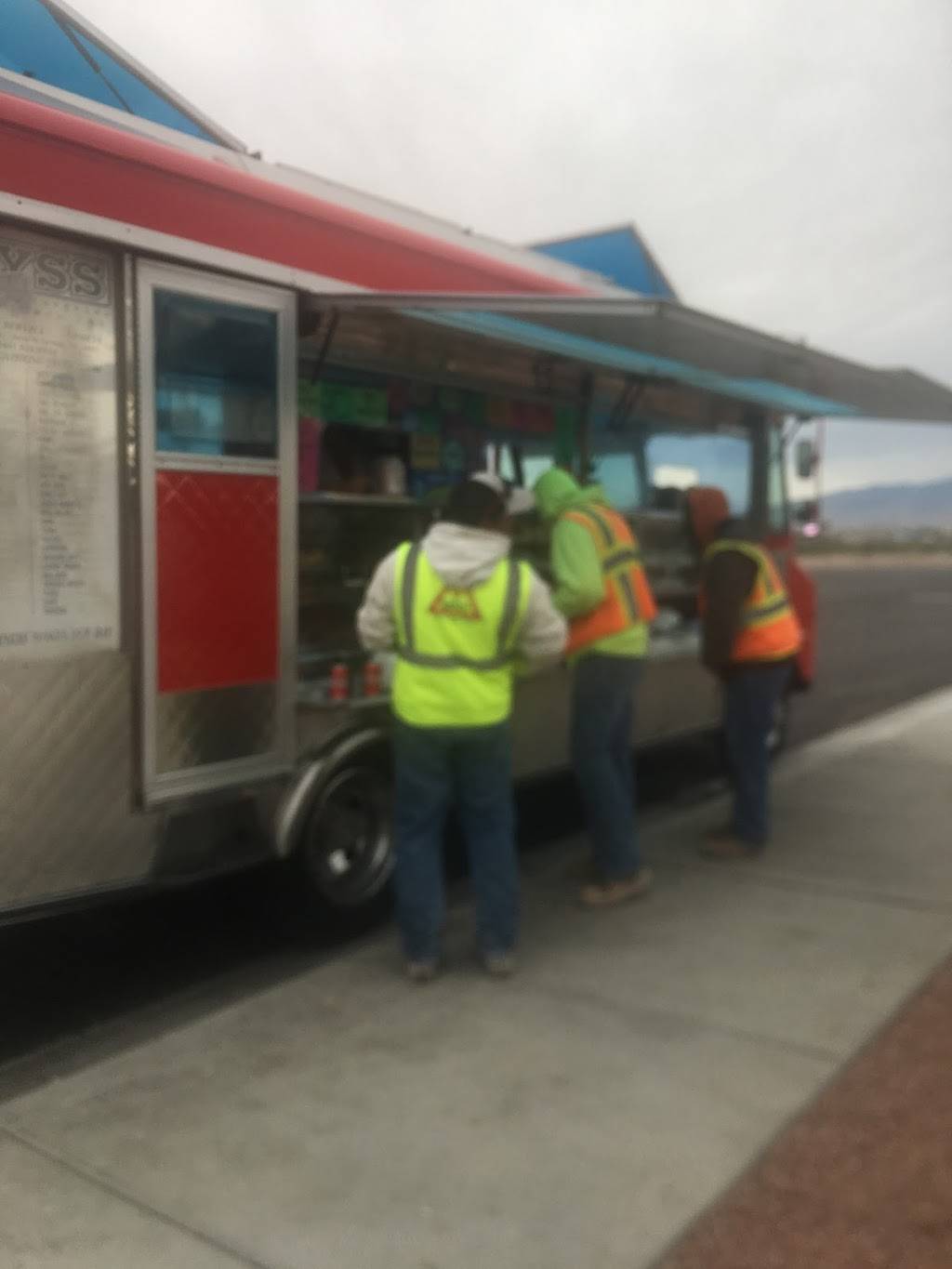 Nuevo Vallarta | restaurant | W Ford Ave, Las Vegas, NV 89139, USA | 7023369523 OR +1 702-336-9523