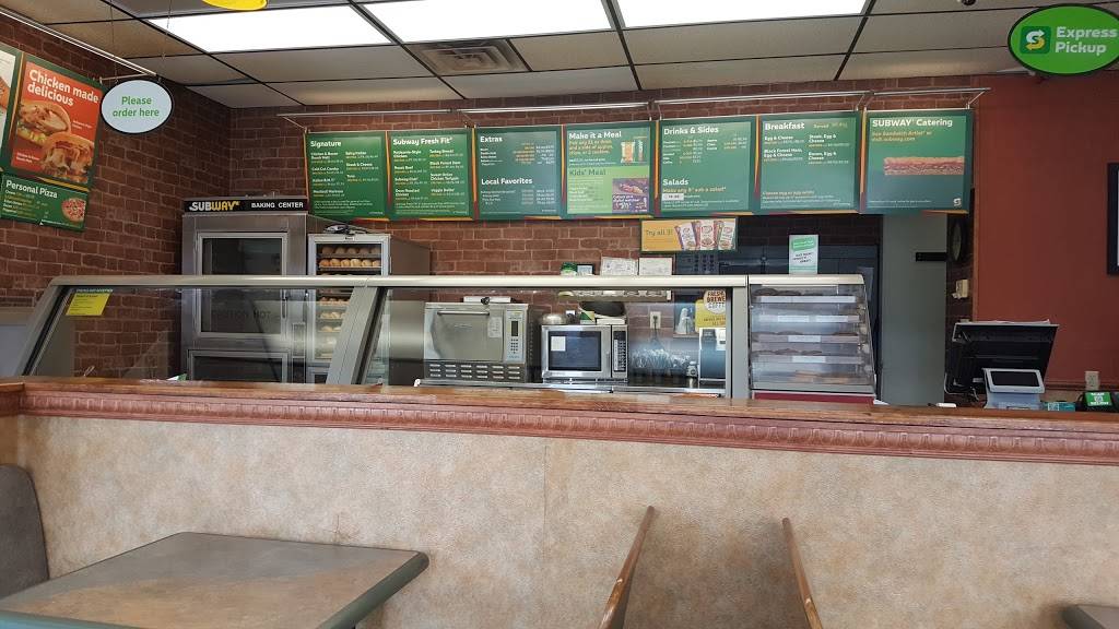 Subway | meal takeaway | 1102 N Main St, Cave City, AR 72521, USA | 8702835001 OR +1 870-283-5001