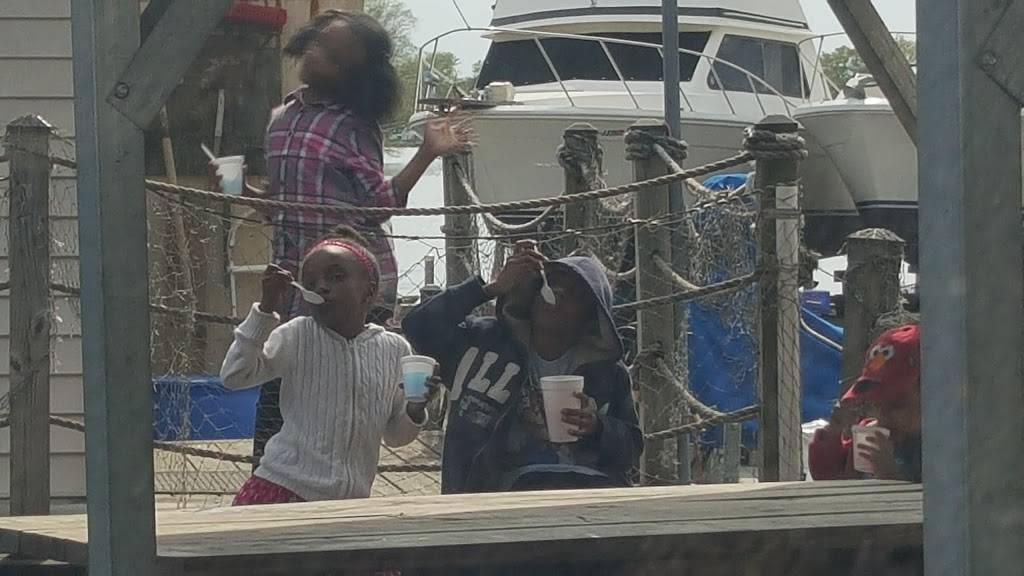 Stoutens Bear Creek Marina LLC | meal takeaway | 817 Wise Ave, Dundalk, MD 21222, USA | 4104772288 OR +1 410-477-2288