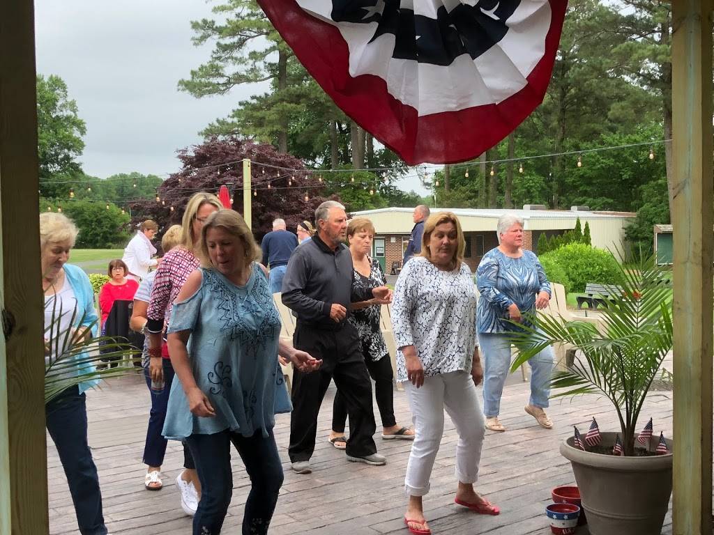 Mulligans Pointe | restaurant | 22426 Sussex Pines Rd, Georgetown, DE 19947, USA | 3028566283 OR +1 302-856-6283