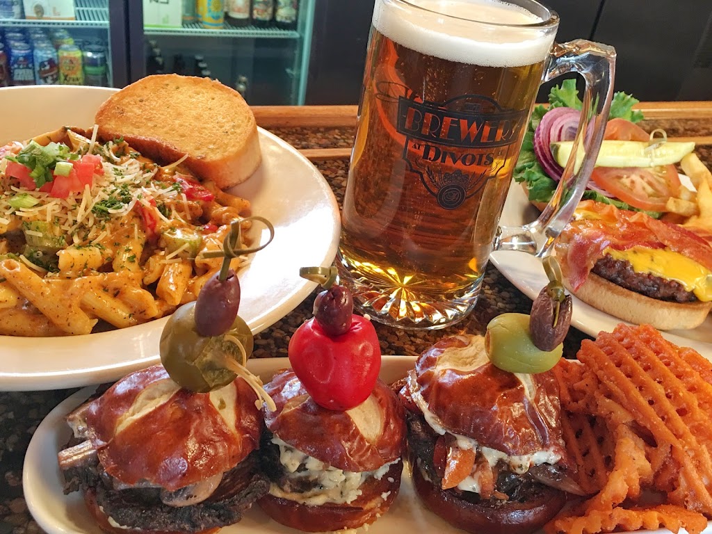 Sandbar & Grill at Divots | restaurant | 4200 W Norfolk Ave, Norfolk, NE 68701, USA | 4028442985 OR +1 402-844-2985