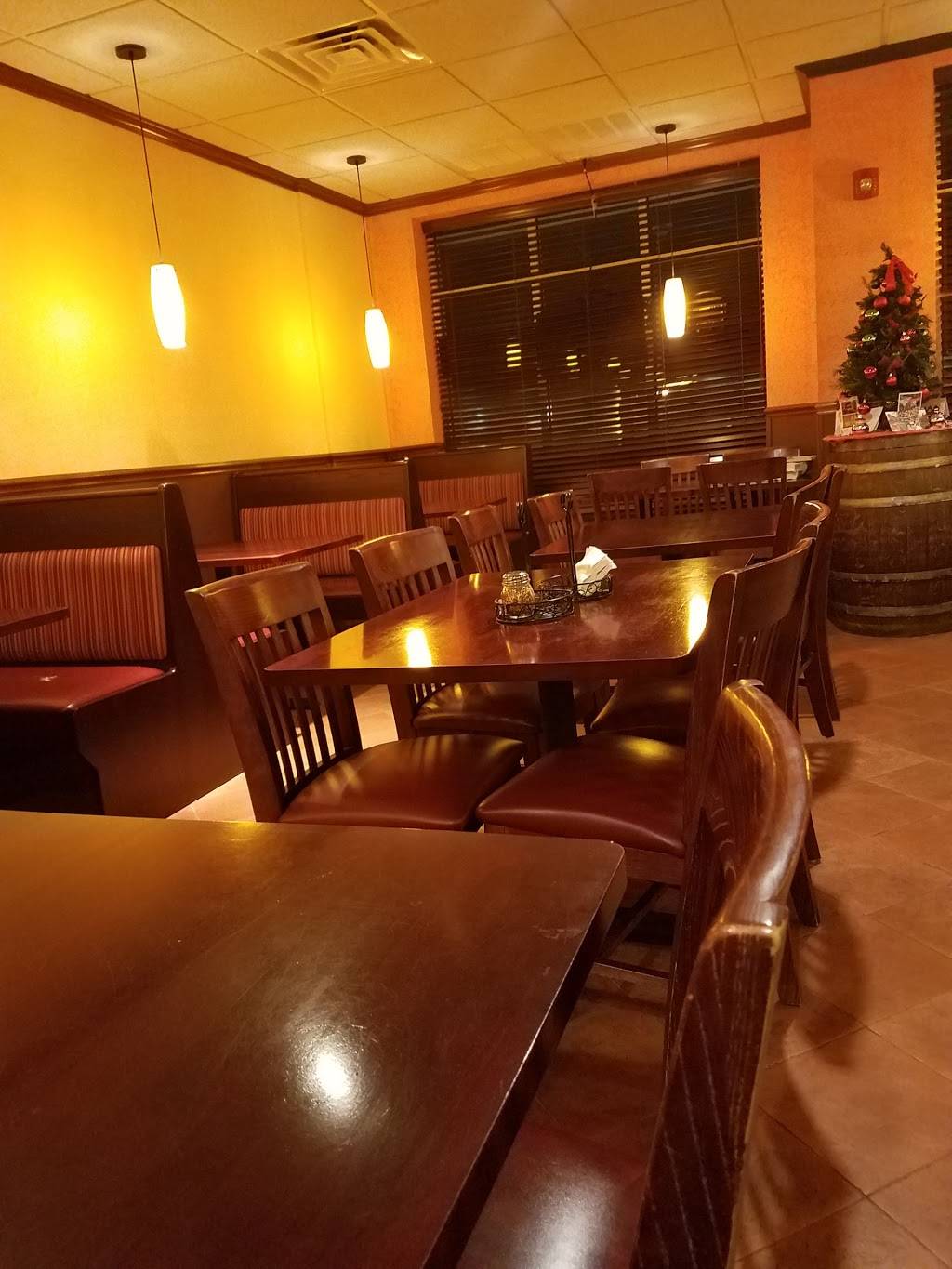 Palumbos Pizza & Restaurant | restaurant | 24 Ayres Ln, Little Silver, NJ 07739, USA | 7328425505 OR +1 732-842-5505