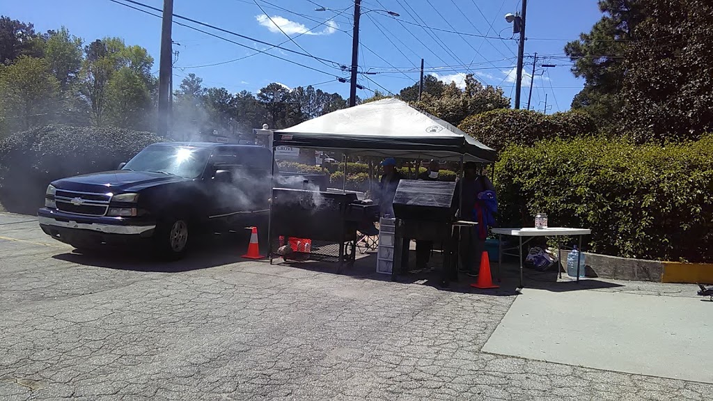 GodMamas Kitchen & Lounge | restaurant | 6045 Norcross Tucker Rd NW, Norcross, GA 30093, USA | 6787602030 OR +1 678-760-2030