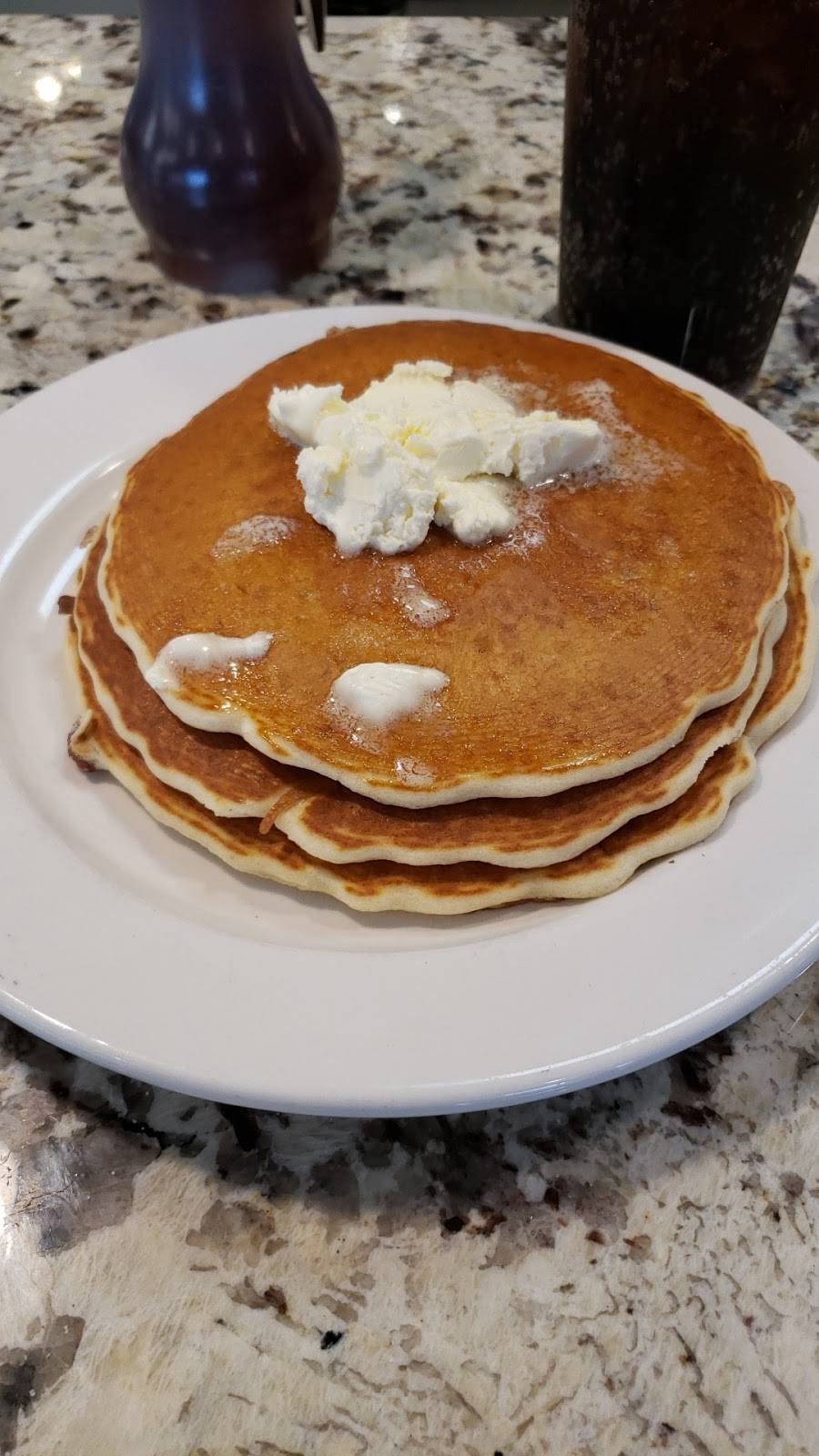 Jakes Diner | restaurant | 3512 Drawbridge Pkwy, Greensboro, NC 27410, USA | 3362857920 OR +1 336-285-7920