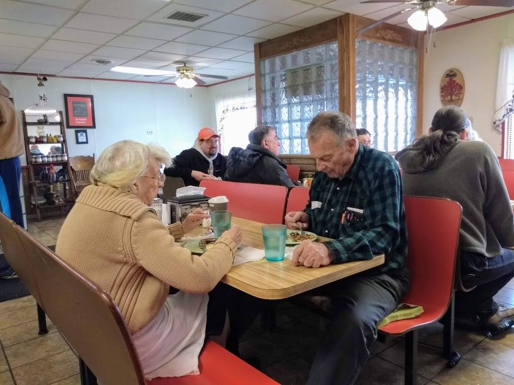 Carls Bakery & Restaurant | bakery | 819 E Camp St, East Peoria, IL 61611, USA | 3096997275 OR +1 309-699-7275