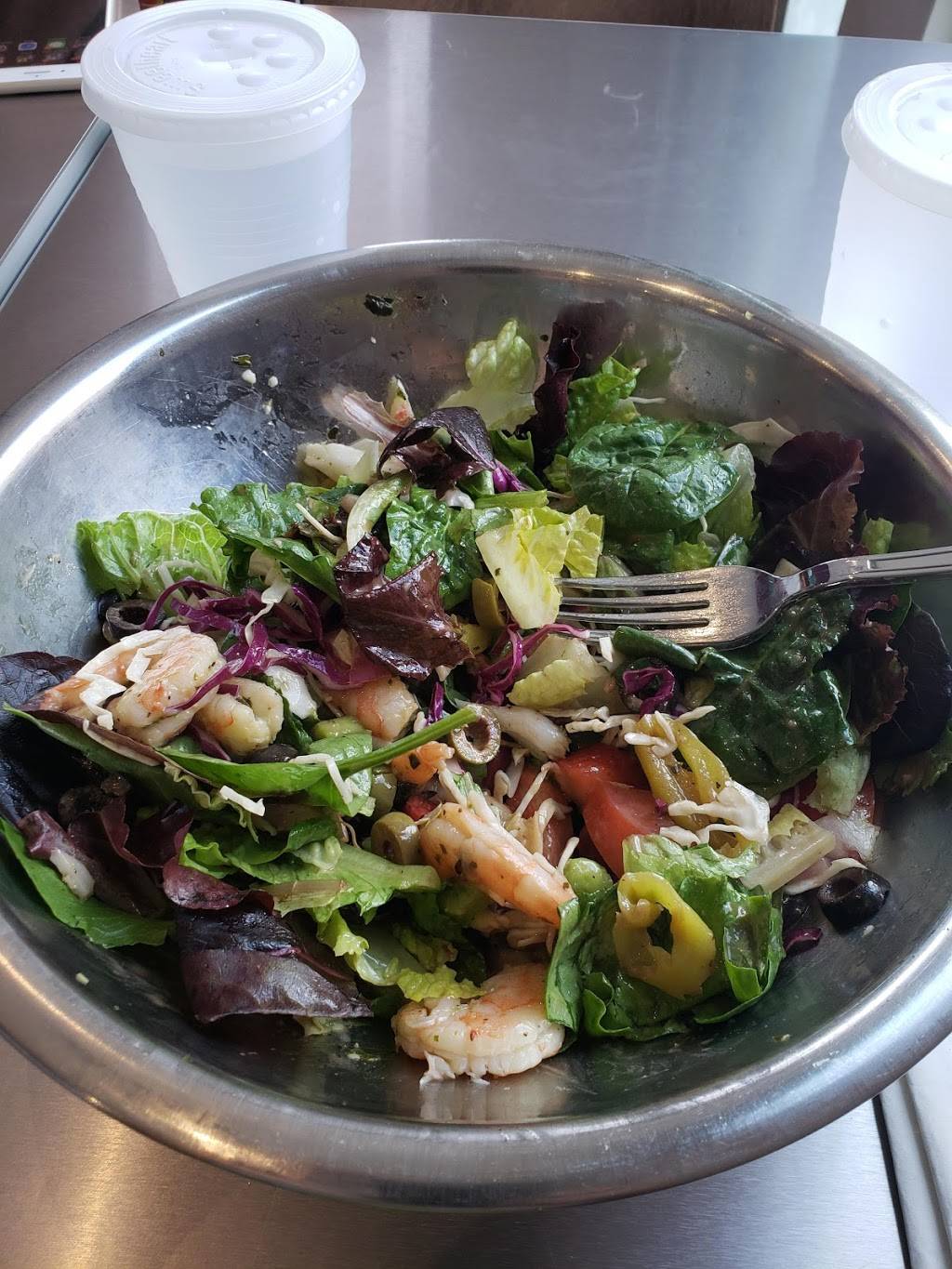 Salata | restaurant | 250 E Basse Rd #110, San Antonio, TX 78209, USA | 2104621466 OR +1 210-462-1466