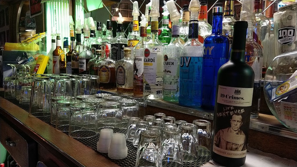 Downtowner Bar & Grill | restaurant | 130 3rd St, Baraboo, WI 53913, USA | 6083567409 OR +1 608-356-7409